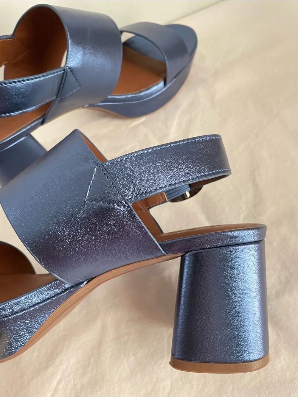 Aerosoles Camera Metallic Blue Block Heel Platform Sandals 8